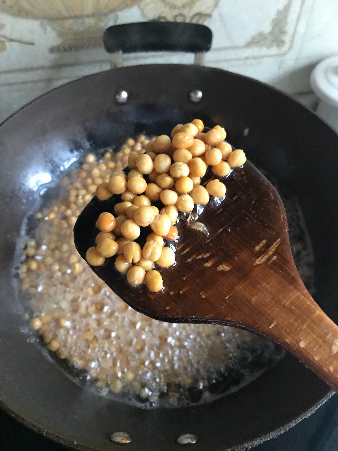 香浓蛋奶黄金豆怎么做_香浓蛋奶黄金豆的做法_千寻树_豆果美食
