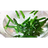 芦笋蟹肉棒沙拉的做法图解5