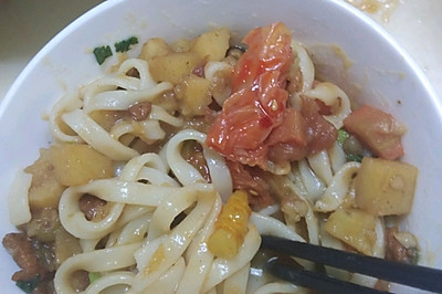 土豆臊子面