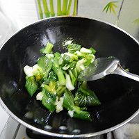 青菜冻豆腐汤的做法图解4