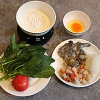 海鲜疙瘩汤的做法图解1