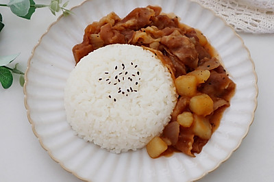 黑椒土豆肥牛饭