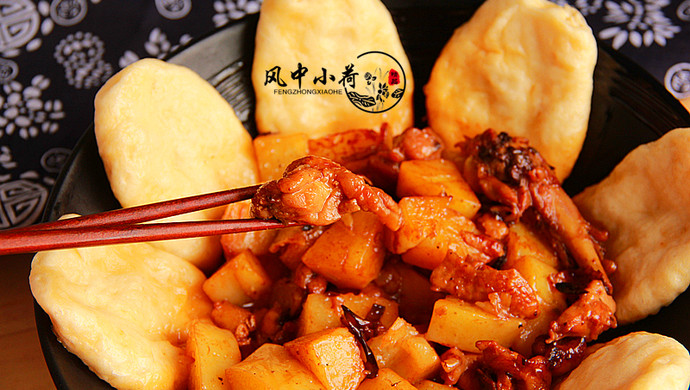 铁锅鸡贴饼
