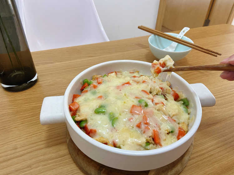 在家不用烤箱，就能做的芝士焗饭的做法