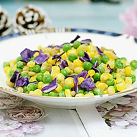创意菜–紫甘蓝松仁玉米的做法图解7