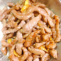 #清香麻爽秒入魂#韭黄炒肉丝的做法图解15