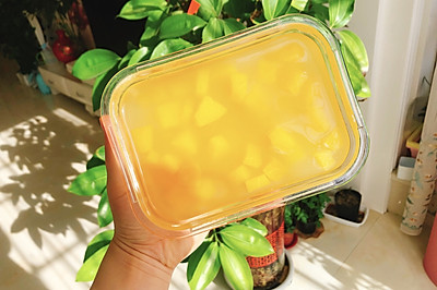 低卡减脂期可以放肆吃的黄桃果冻