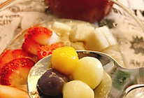 #憋在家里吃什么#三色小元宵|水果捞甜品的做法