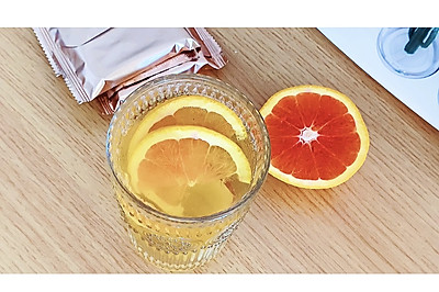 苹果鲜橙红茶