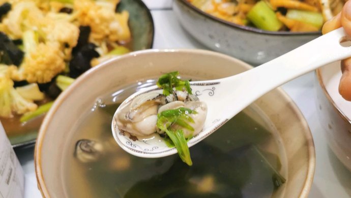 海蛎炖汤（暖暖的）
