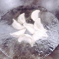 #东古滋味 幸福百味#鲜掉眉毛的虾仁韭菜鸡蛋饺的做法图解9