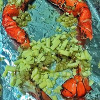 蒜香黑椒马苏里拉焗波士顿龙虾的做法图解12