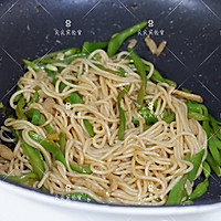 芸豆肉丝炒面#春天肉菜这样吃#的做法图解12