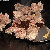 土豆焖牛腩的做法图解7