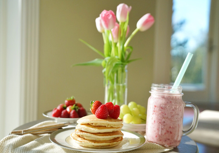 早餐之Pancake&草莓奶昔的做法