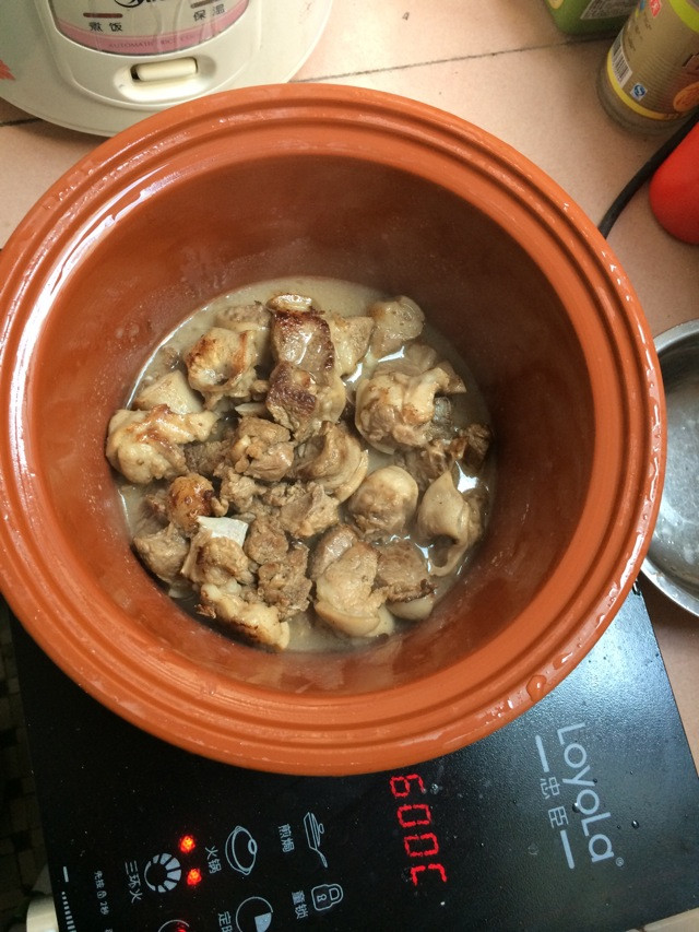 羊肉萝卜汤的做法