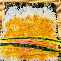 #餐桌上的春日限定#紫菜包饭寿司卷的做法图解6