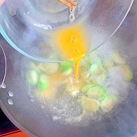 家乐浓浓丝瓜鸡蛋汤的做法图解4