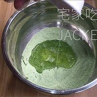 抹茶费南雪蛋糕，浓郁茶香，口感轻盈、充满层次感。的做法图解5