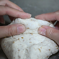 波兰种亚麻籽无糖主食面包欧包的做法图解14