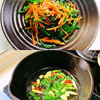 炝拌菠菜胡萝卜的做法图解3
