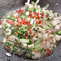 10分钟快手早餐：杂蔬螺旋意面 （家乐浓汤宝）的做法图解8