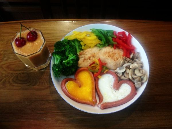 【减脂菜谱】爱心煎蛋煎鸡排