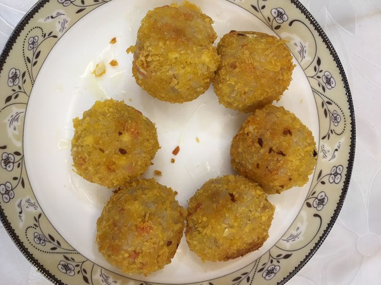 春游必备：黄金球 饭团黄金球 便当的做法