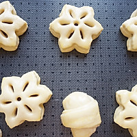 花儿千层酥的做法图解15
