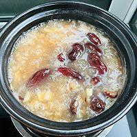 #春日尝鲜#银耳冰糖雪梨粥的做法图解5