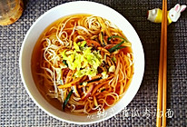 「韩式」黄瓜冷汤面的做法