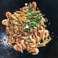 孜然土豆虾的做法图解12