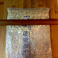 元宵节双色双味汤圆-玫瑰黑芝麻馅，飘香果仁馅的做法图解2