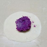 饺子皮紫薯饼的做法图解2