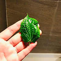 特别香的辣白菜野菜（蒌叶）炒饭的做法图解2