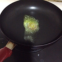 黄油煎蛋的做法图解2