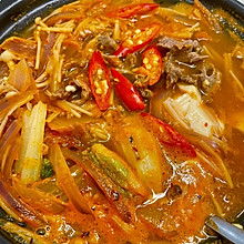 ｛韩式料理｝辣豆腐牛肉汤