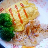 煎鸡胸肉配蛋包饭的做法图解7