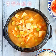 韩国百姓日常餐桌必不可少的大酱汤
