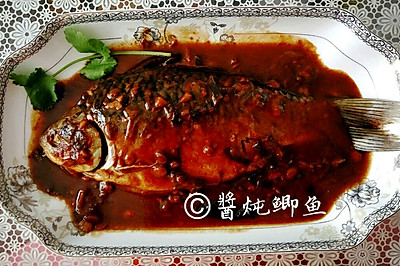 家常醬炖鲫鱼