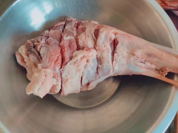 烤箱版烤羊腿