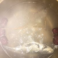 山药鲫鱼汤（甜）的做法图解3