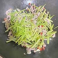 芹菜香干肉丝的做法图解7