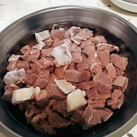 茶香牛肉的做法图解1