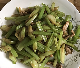 芹菜炒肉丝的做法