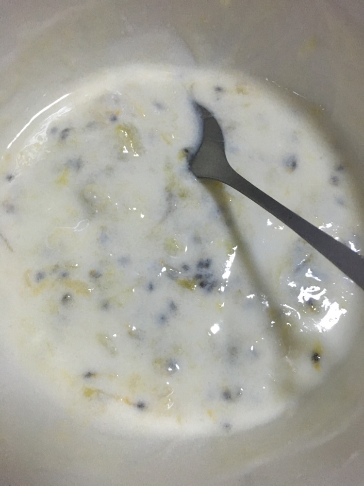 水果酸奶