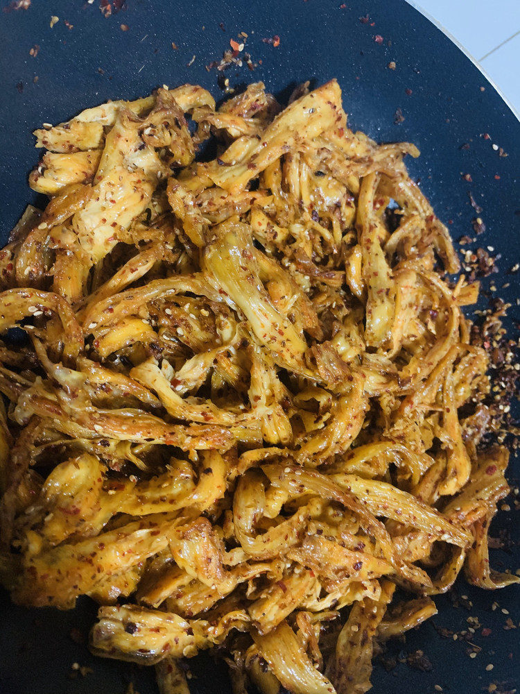 腐竹制辣条的做法