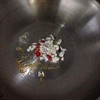 蒜蓉萝卜干的做法图解3