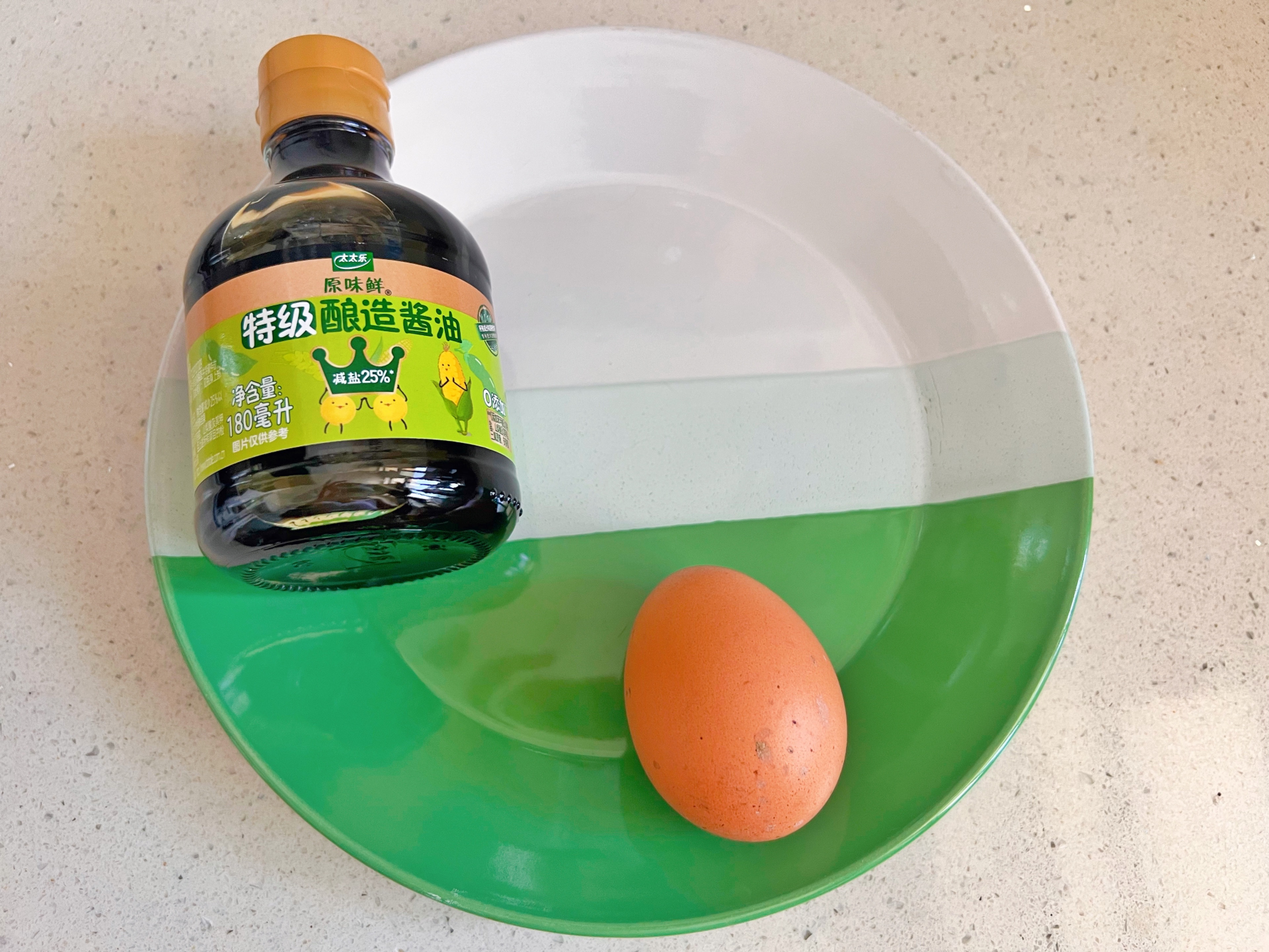 酱油生油拌水煮蛋怎么做_酱油生油拌水煮蛋的做法_豆果美食