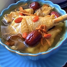 香菇红枣鸡汤